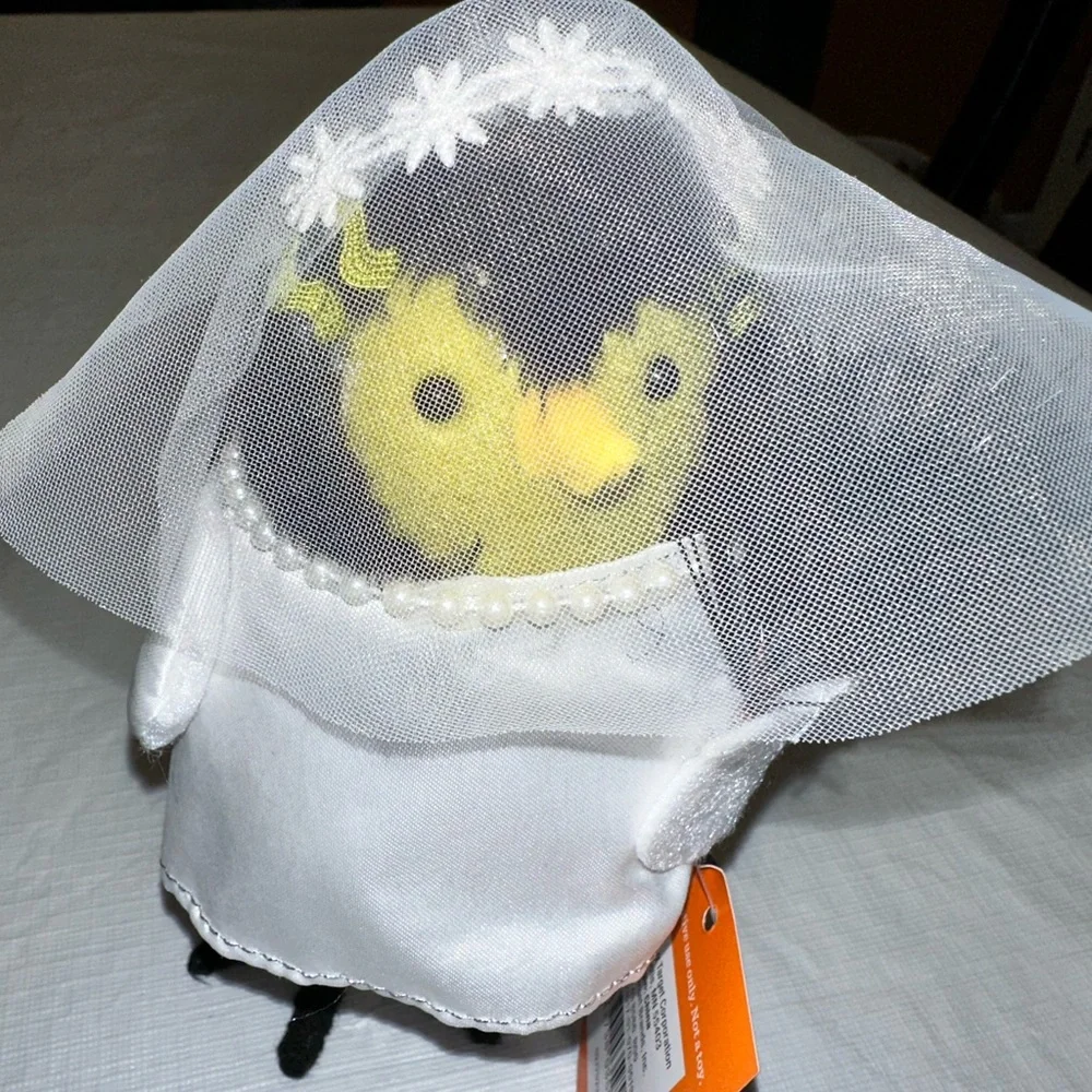 2023 Target Halloween Featherly Friends Freda